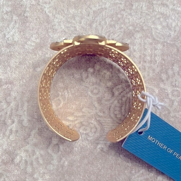 Brand New Parker Rose Mother of Pearl Gold Tone Adjustable Cuff Bracelet - Picture 11 of 16